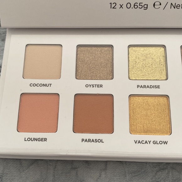 Iconic London Beachside Babe Eyeshadow Palette bnib - Picture 3 of 7
